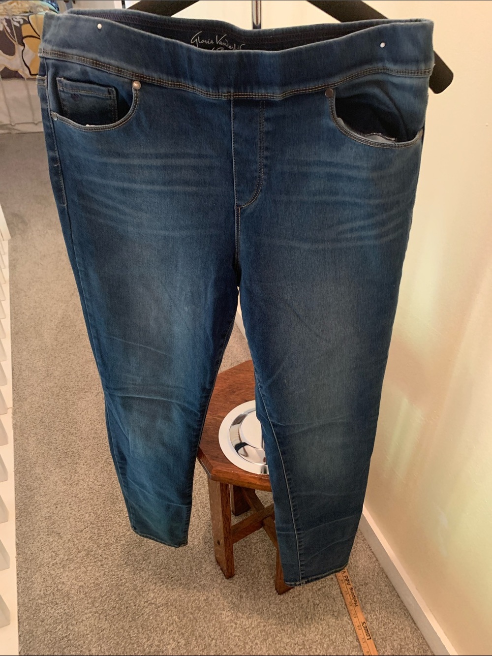 Gloria Vanderbilt women’s Avery Blue Stretch Jeans